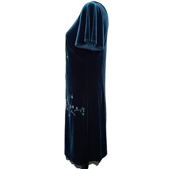 White House Black Market Velvet Burnout Embroidered Shift Dress Event - Picture 3 of 8